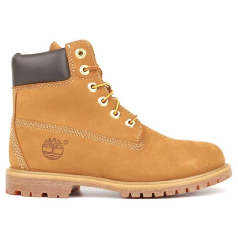 Women’s timberland boots size 7 (open to offers)